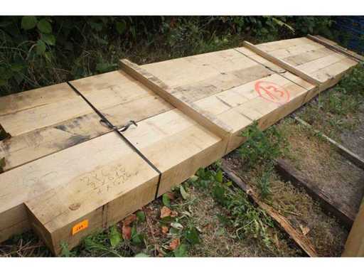 1,22 m³ poutres en chêne 200x200