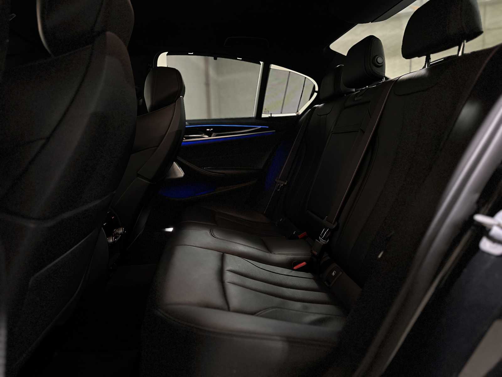 BMW M5 4.4 V8 M-Sport 600pk 2019 (Origineel-NL) 5-Serie, XR-334-D