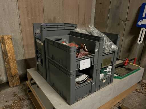 Große Ladung Arbeitshandschuhe