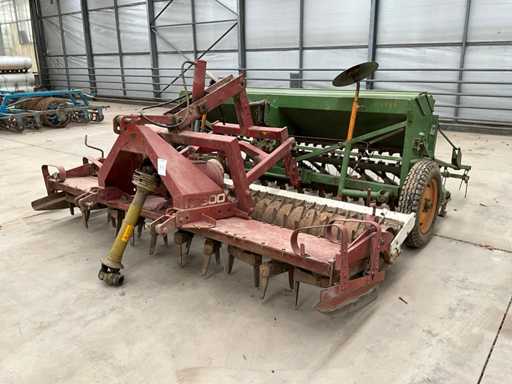 Amazone HR300/D7 Seeding Combination