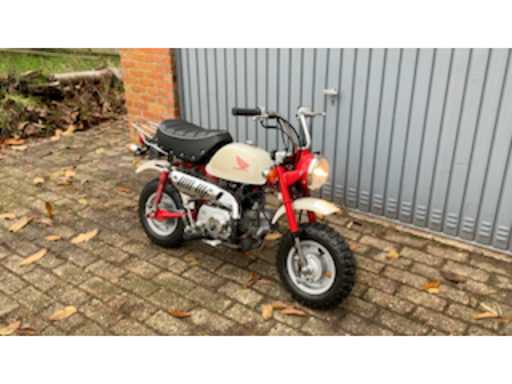 e41517e7-0ba1-48b5-8534-e1b3d7e76ed5.mp4