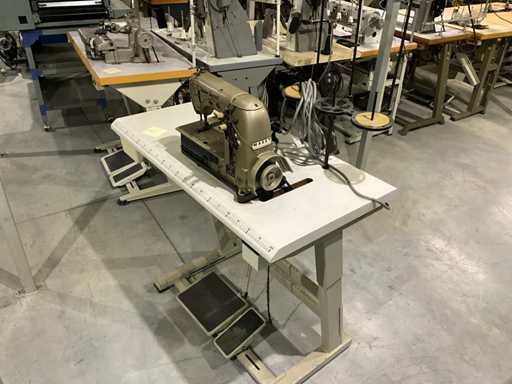 Union Special 1naalds kettingsteek machine type 51300