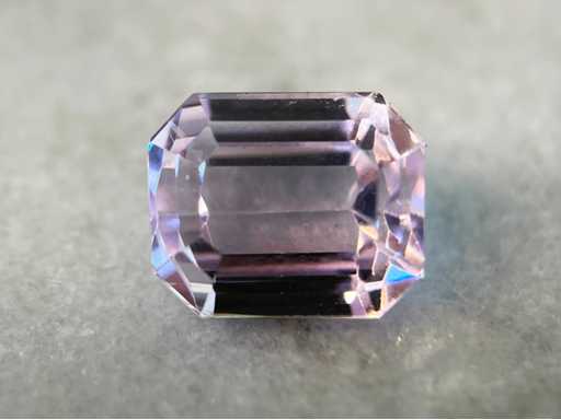 Kunzite - 8.73 carat natural kunzite