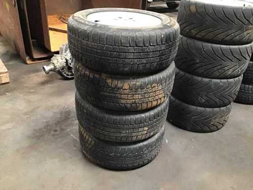 Mercedes-Felgen mit Reifen (4x)