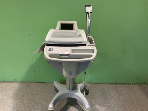 ECG GE MAC3500 2010 cu cablu pacient - Fără curent electric