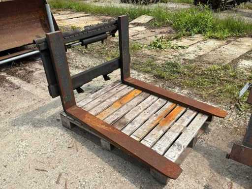 2006 Cascade Fork Carriage with Spoons