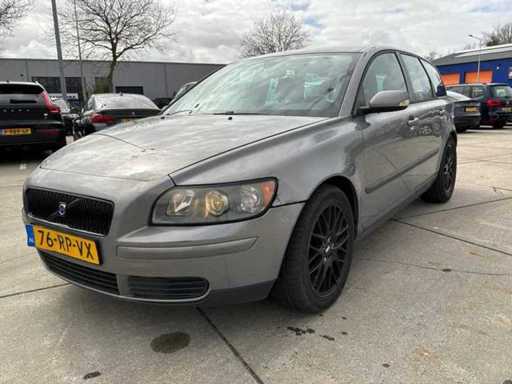 Volvo - 2005 - V50 - 2.4 Momentum - Personenauto