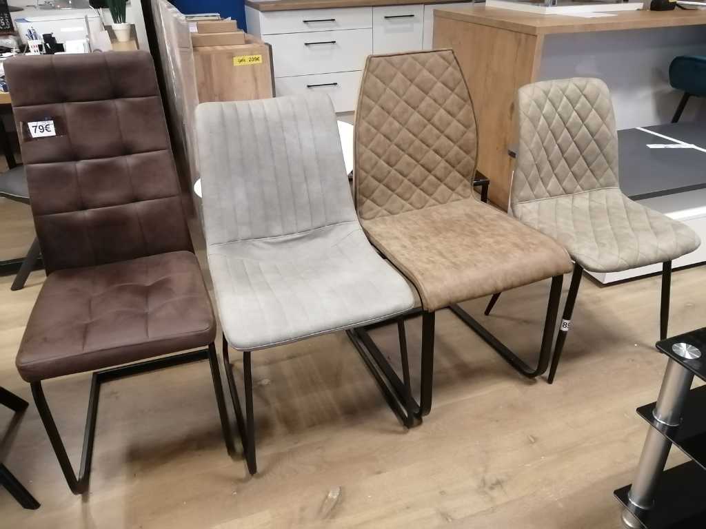 4 stoelen expo