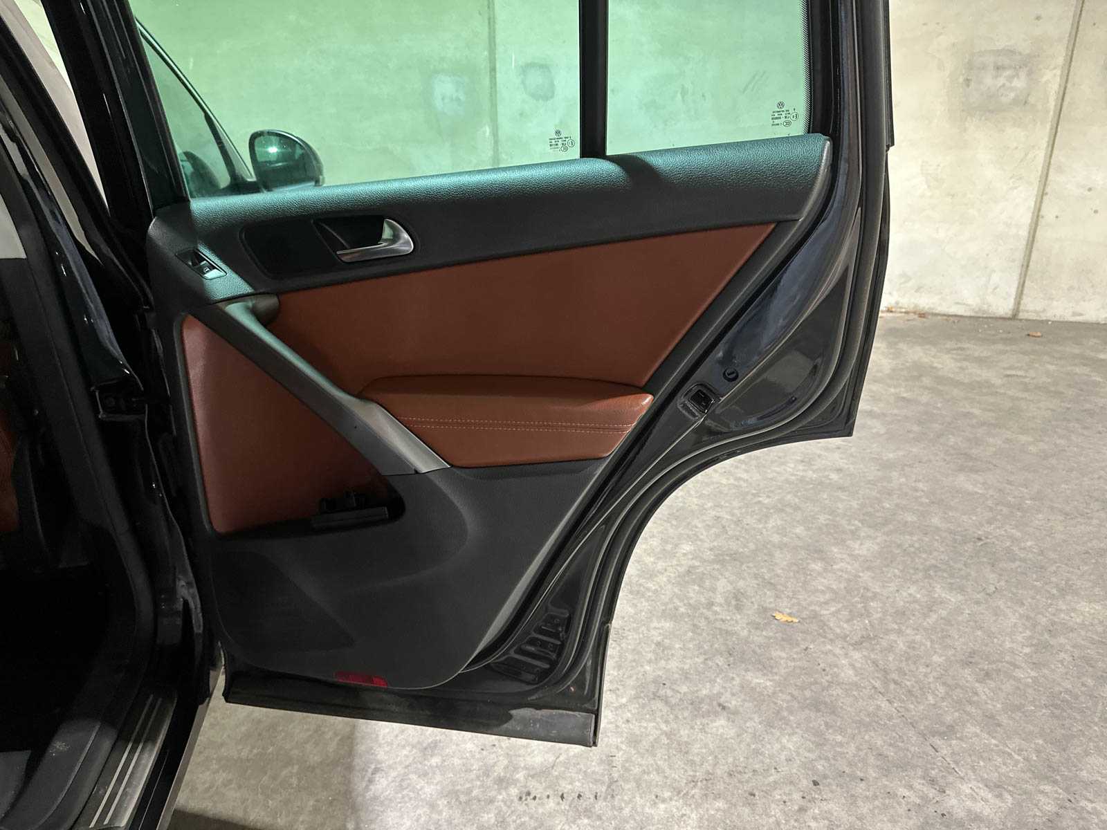 Volkswagen Tiguan 1.4 Tsi Sportstyle 4Motion 150pk 2008 (Origineel-NL), 95-GSH-8 Youngtimer