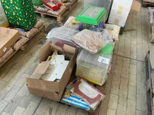 Stock of various accessories for animals