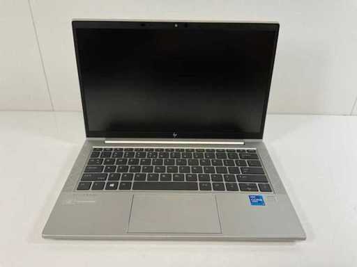 HP EliteBook 830 G8 13.3", Core(TM) i7 11ª generazione, 16 GB di RAM, 512 GB NVMe Laptop