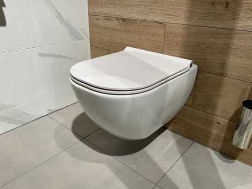 Jika - MIO - Toaletă montată pe perete cu capac de toaletă