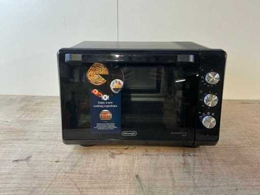 DeLonghi SfornaTutto chef Oven
