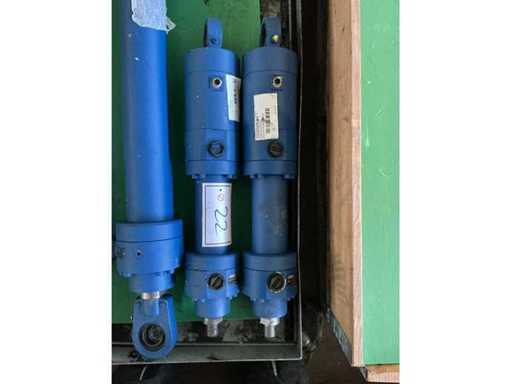 2 CZĘŚCI CYLINDRÓW HYDRAULICZNYCH REXROTH