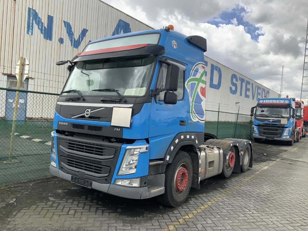 2017 Volvo FM Trekker (74114-66)