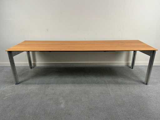 BULO - Vergadertafel - Vergadertafel