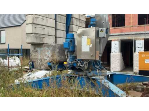 da74b2ab-aca6-4ca0-91b1-4670b566f51c.mp4