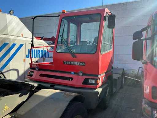Traktor terminalowy Terberg YT182 z 2017 roku