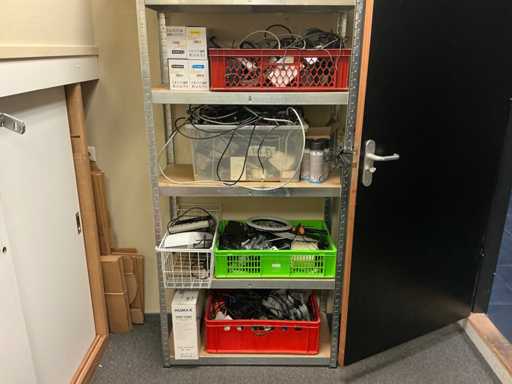 Partij kabels, snoeren en diversen