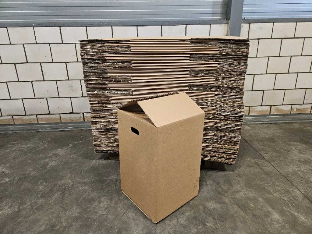 Cardboard box (88x)
