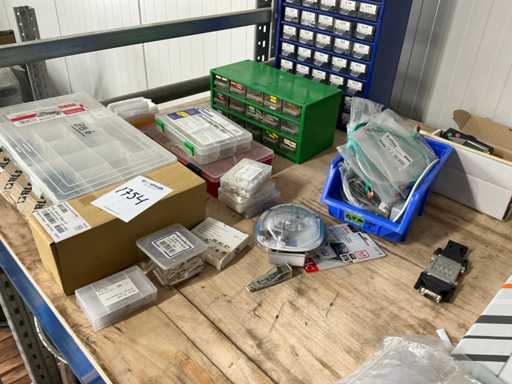 Batch of various switching material