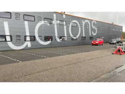 60d2fece-3451-4764-a2dd-8defd3f27f9c.mp4