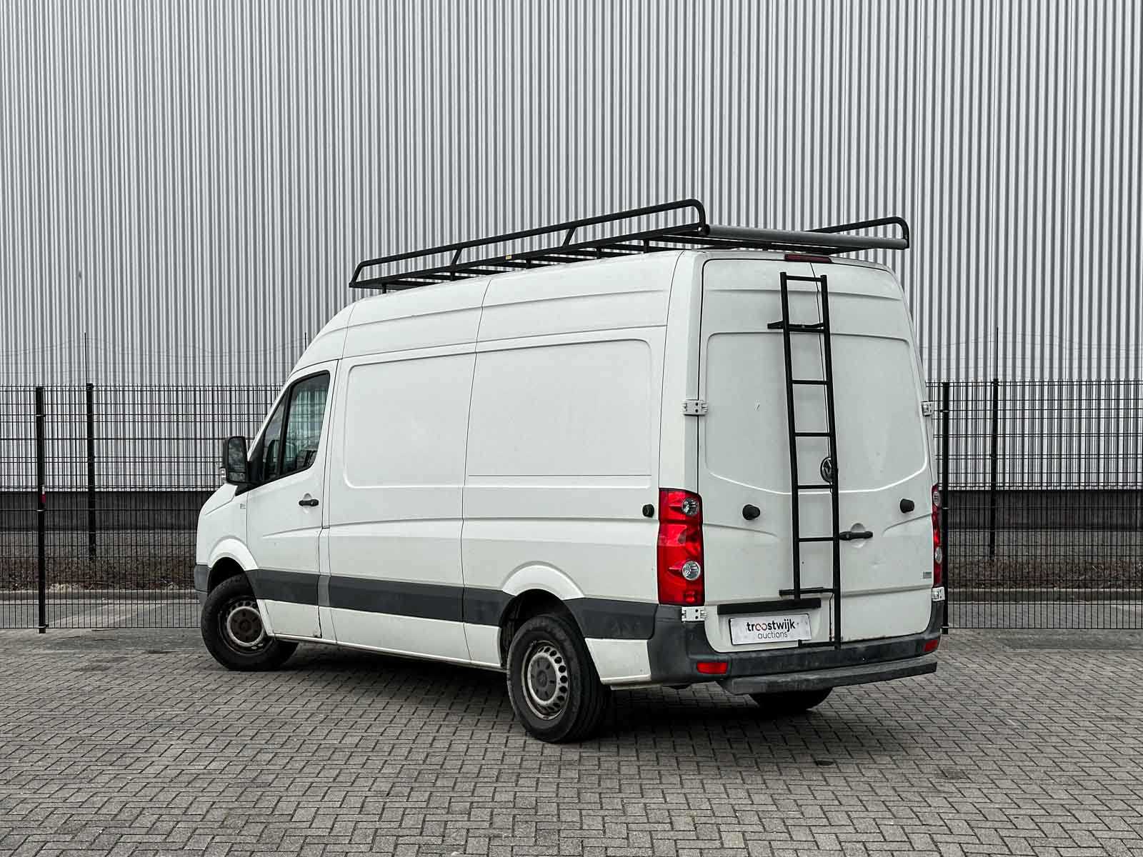 Volkswagen Crafter 35 2.5 TDI L2H1 DC 109pk 2008 (Origineel-NL), 62-VPJ-5