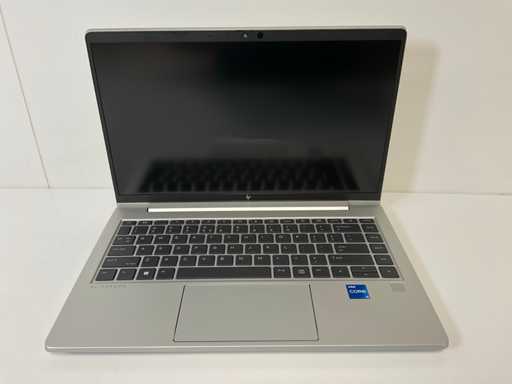 HP EliteBook 640 G10 14", Core(TM) i5 13a generazione, 32 GB di RAM, 256 GB di computer portatile NVMe