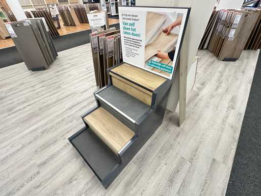 Presentation furniture stair tread (2x)