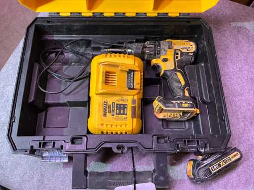 DeWalt DCD79 ?urubelni?? f?r? fir