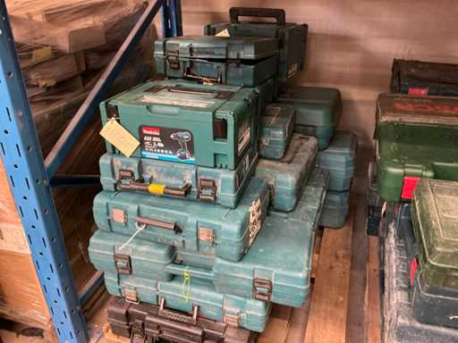 Cutia de unelte Makita (17x)