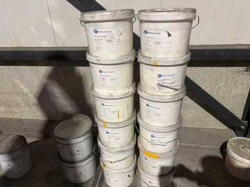 BaronCoatings - Concrete coating (road paint) white (14x)