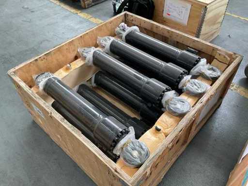 100/50*440 hydraulische cilinder (9x)