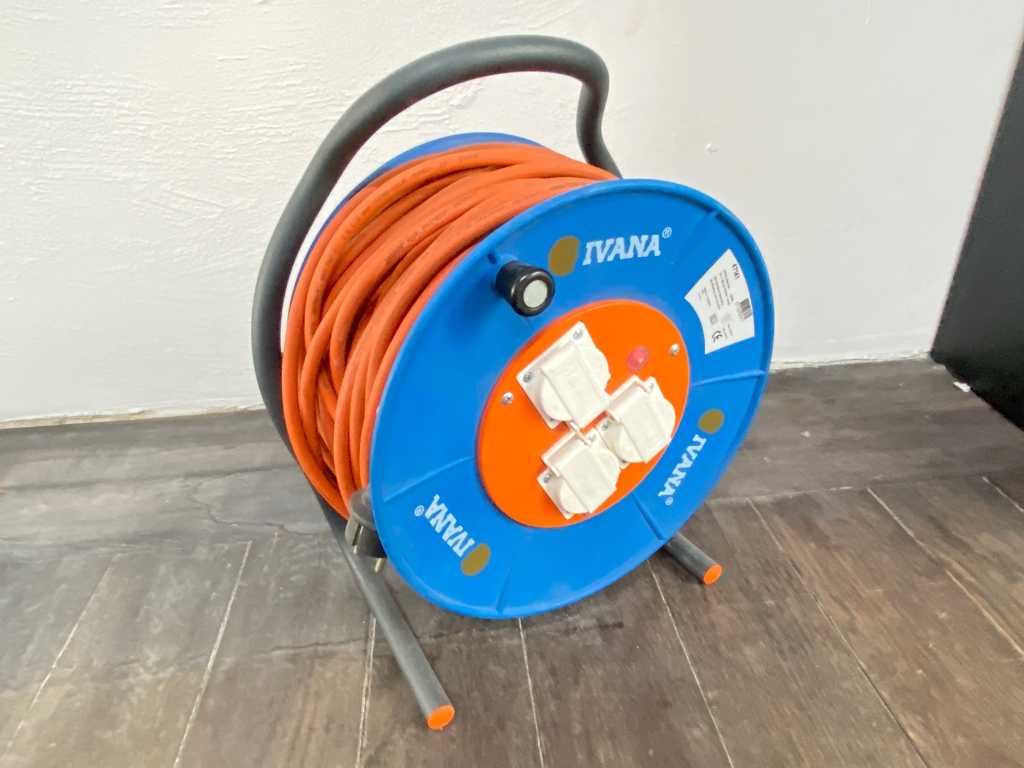 Ivana - extension cable reel 50m