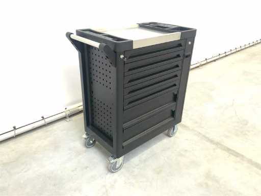 Tool trolley 250 pieces
