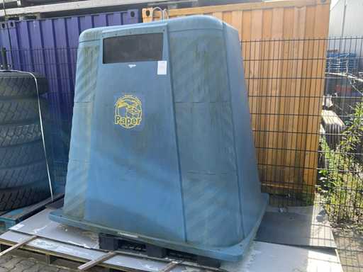 Plastic Omnium Papier container