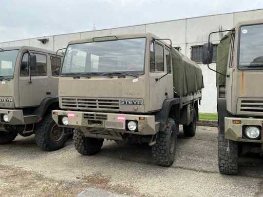 Steyr 12M18 legervoertuig