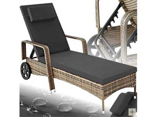 Pat solar Tectake