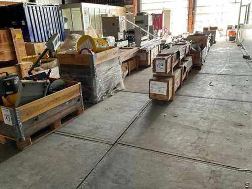 Verschiedene Maschinenteile