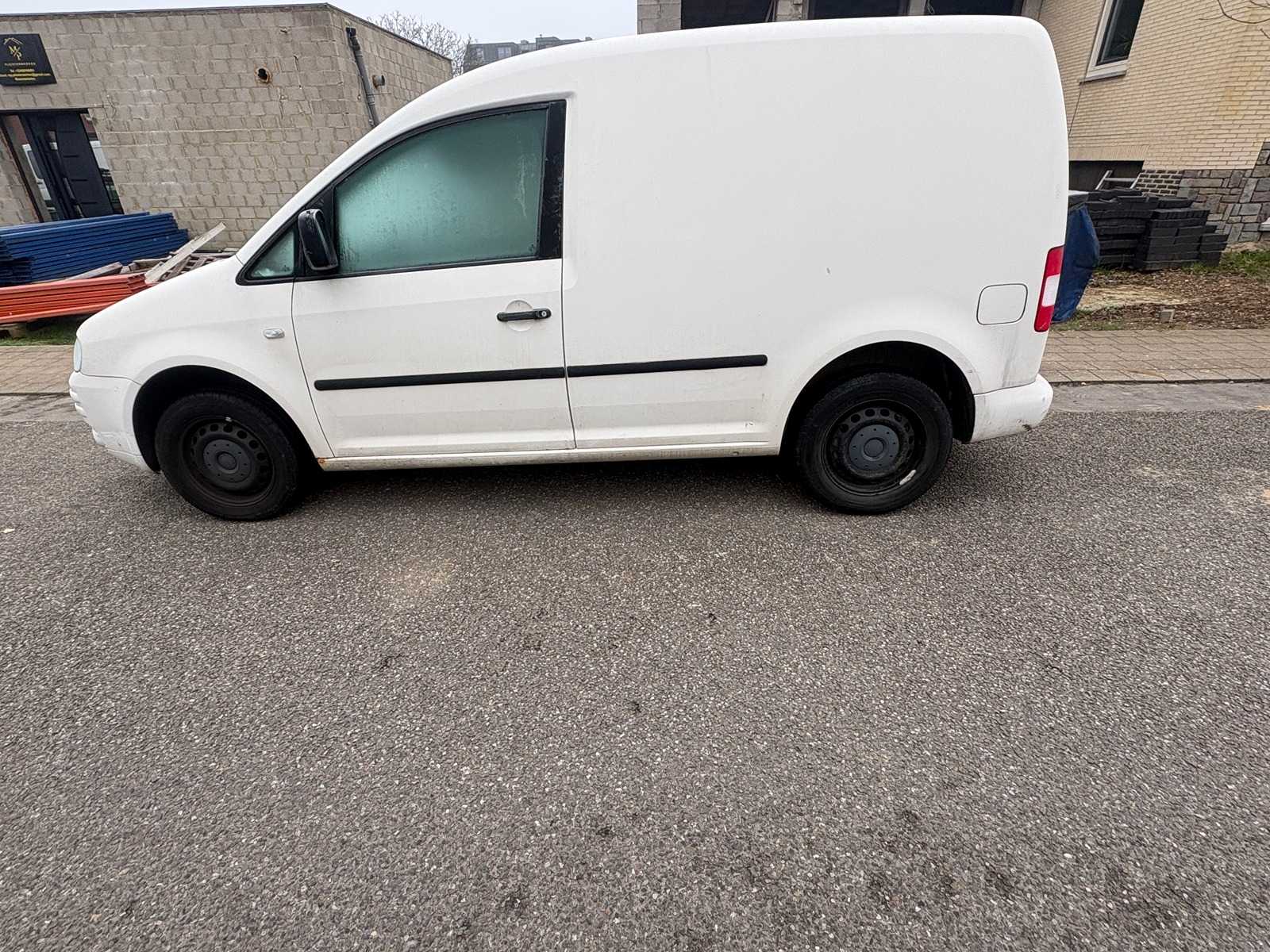 Volkswagen – Caddy – 1.9 TDI – Car