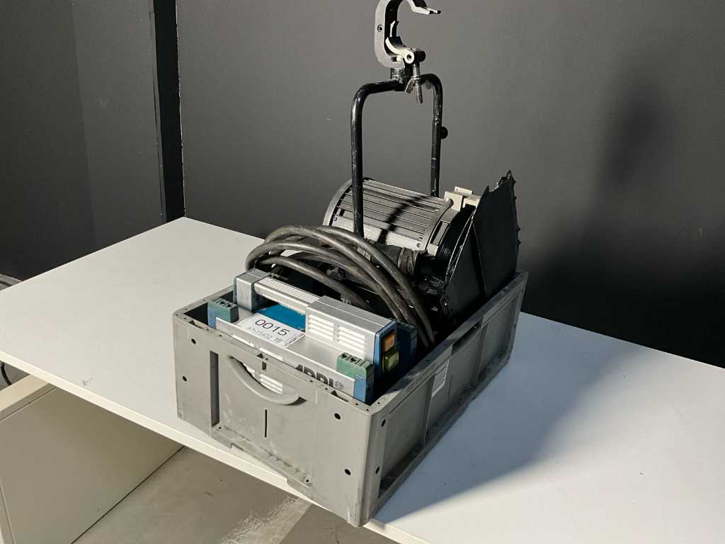 ARRI Daylight ( parte din Combi Lot 266 )