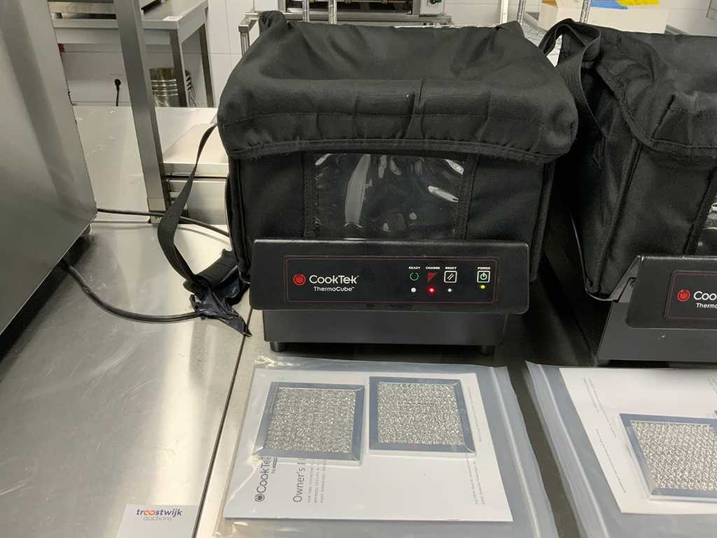 Cooktek - TCS-200 - Thermacube mit Liefertasche - 2022