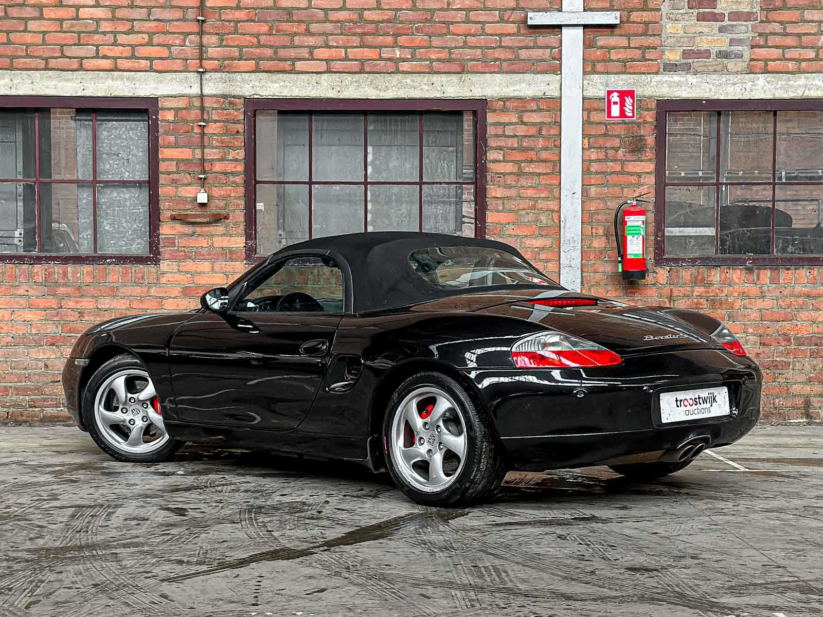WP0ZZZ98Z2U641738 Porsche Boxster S 3.2 252pk 2002 -Youngtimer-