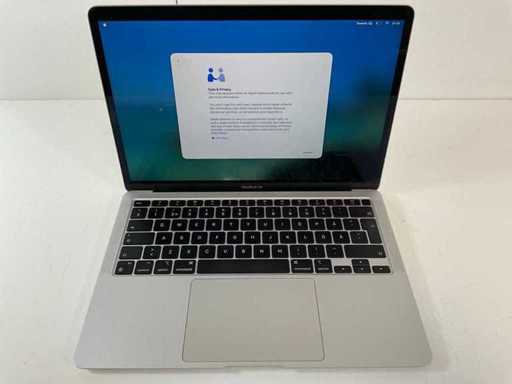 Apple MacBook Air 13,3", Apple M1, 8 GB RAM, 251 GB SSD