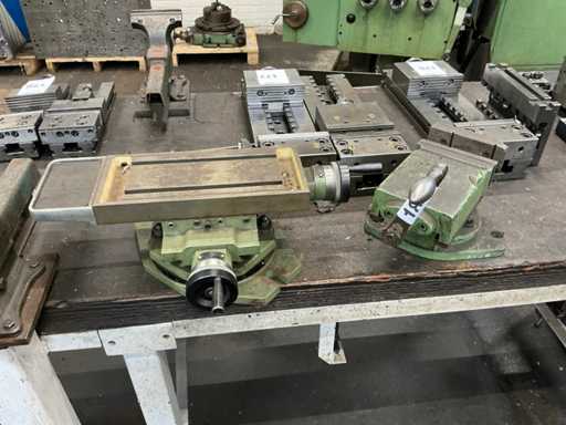 Clamping table and clamp
