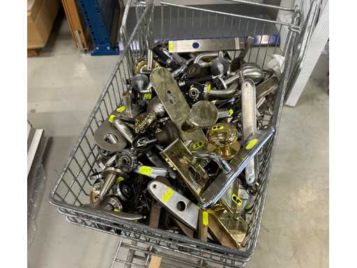 Door fittings, door handles, strike plates and house numbers (50x)