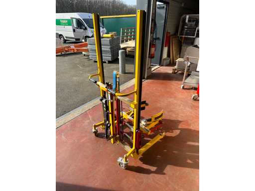 Manuvit - 1994 - LEV 300S - Manual stacker for drums