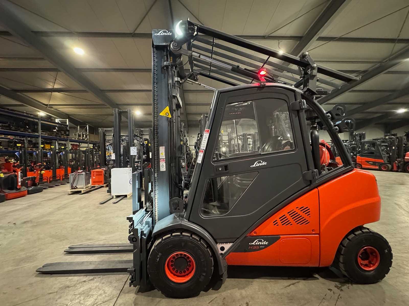 2019 Service + UVV 01/2027 Linde H35T 3.+4th Valve Fork Adjuster Cab AC Radio Forklift Gas Forklift 8,247 Hours