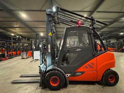 2019 Service + UVV 01/2027 Linde H35T 3,+4e klep vork versteling cabine AC radio forklift gas forklift 8.247 uur