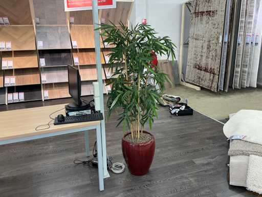 Plastic plant with pot (3x)